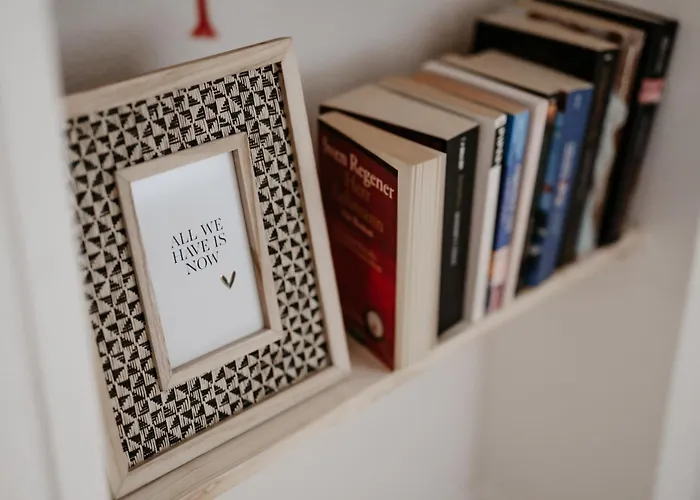 Modernes Altstadt In *